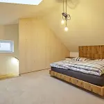 Ložnice apartm&aacute;nu A25 komplexu Apartm&aacute;ny Hexagon
