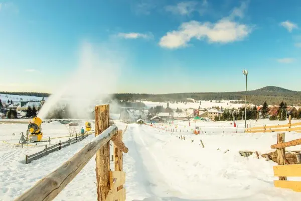 Ski are&aacute;l NOVAKO Bož&iacute; Dar