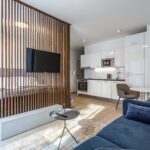 Obývací pokoj s ložnicí apartmánu Adina 1