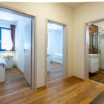 Chodba apartmánu Adina 4