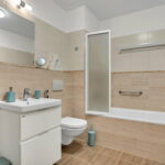 Koupelna se záchodem apartmánu A12