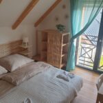 První ložnice apartmánu Adina 8 v komplexu Ski Chalet Klínovec