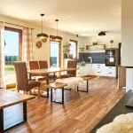 Ob&yacute;vac&iacute; pokoj apartm&aacute;nov&eacute;ho domu Chalupa pod Ple&scaron;ivcem