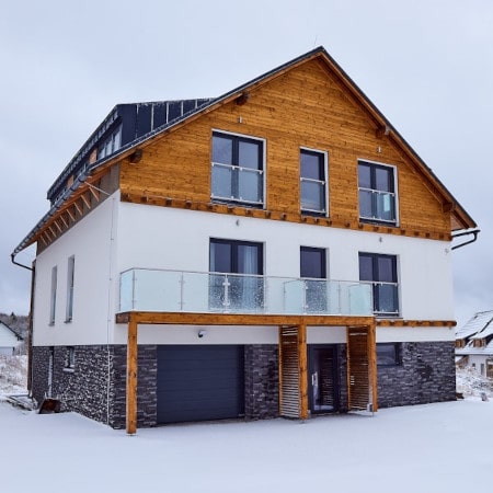 Exteriér apartmánového domu Scandic Boží Dar