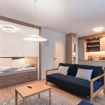 Exteri&eacute;r Aparthotelu Kl&iacute;novec Views