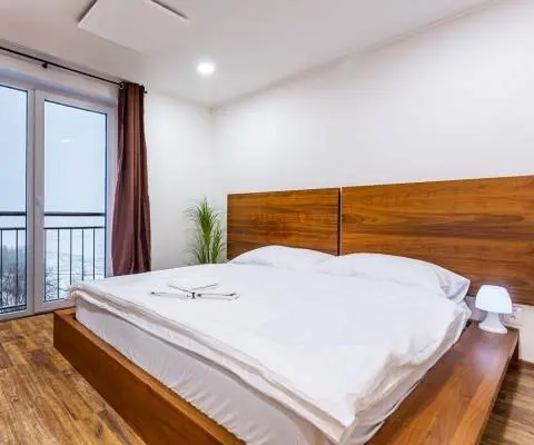 Apartm&aacute;ny Na V&yacute;hledech, ubytov&aacute;n&iacute; se dvěma ložnicemi u Kl&iacute;novce
